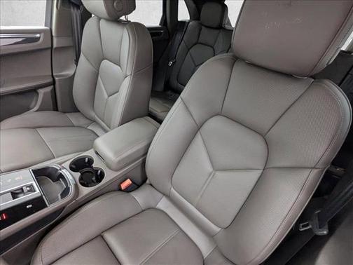 Volcano Grey Metallic 2026 Porsche Macan T