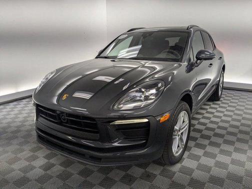 2026 Porsche Macan AWD