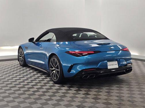 2022 Mercedes-Benz AMG SL 63 Base