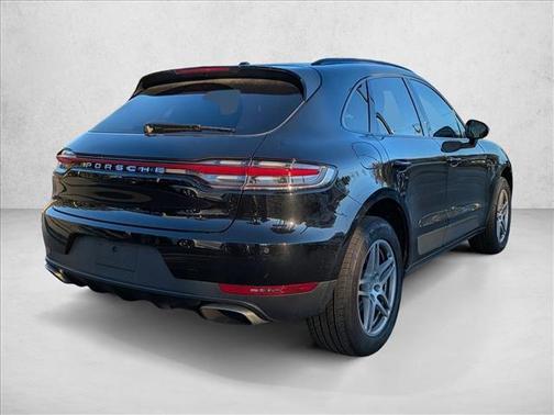 2021 Porsche Macan AWD