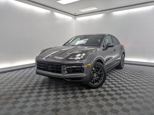 2025 Porsche Cayenne S