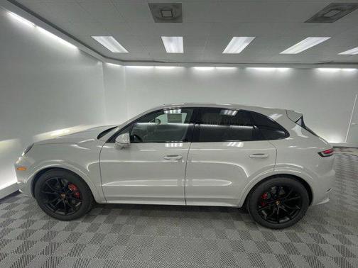 2026 Porsche Cayenne S