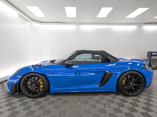 2025 Porsche 718 Spyder RS