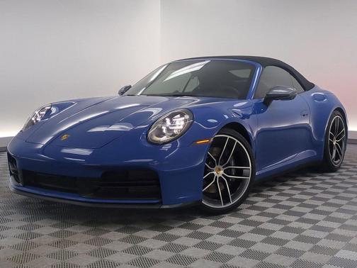 Lugano Blue 2026 Porsche 911 Carrera T
