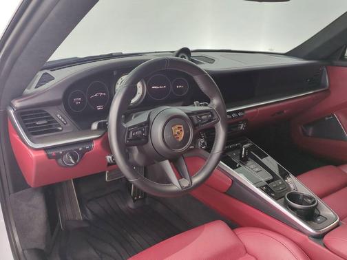 Carrara White Metallic 2022 Porsche 911 Turbo S