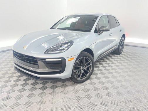 2023 Porsche Macan T