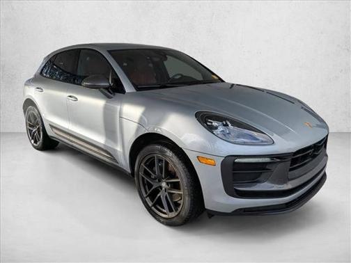 2023 Porsche Macan T