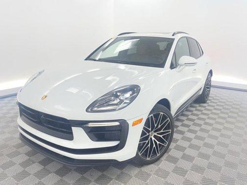 2023 Porsche Macan S