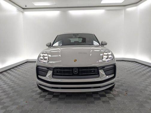 2026 Porsche Macan S