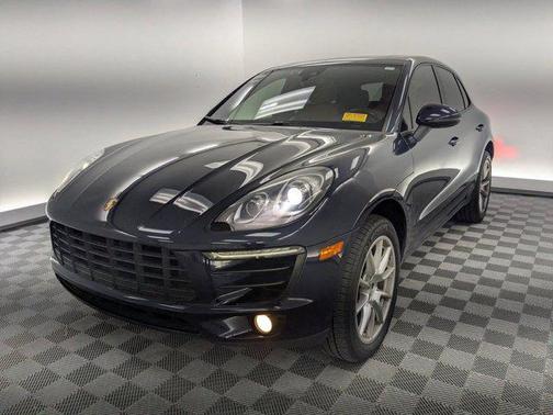 2017 Porsche Macan AWD
