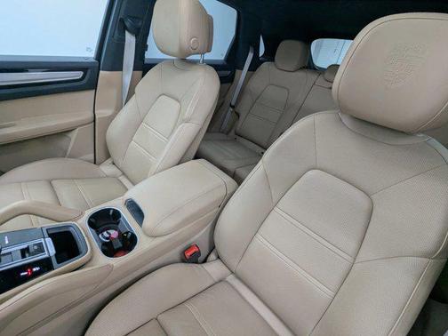 2023 Porsche Cayenne Cayenne E-Hybrid
