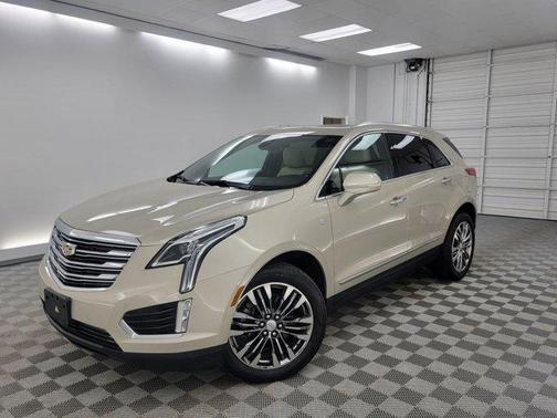 2017 Cadillac XT5 Premium Luxury