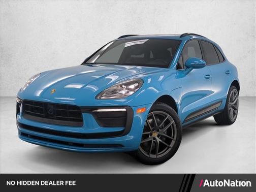 Miami Blue 2023 Porsche Macan T