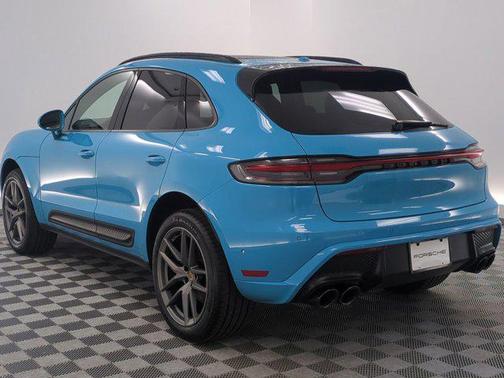 Miami Blue 2023 Porsche Macan T