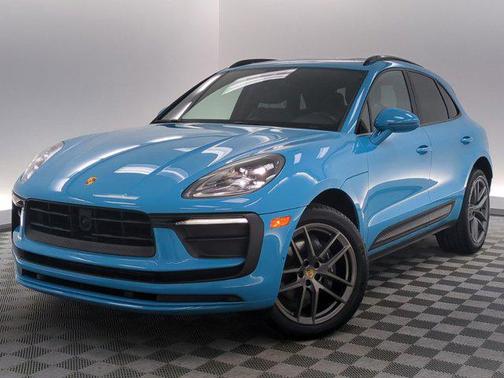 Miami Blue 2023 Porsche Macan T