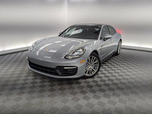 2021 Porsche Panamera RWD