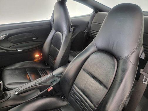 2004 Porsche 911 Carrera 4S