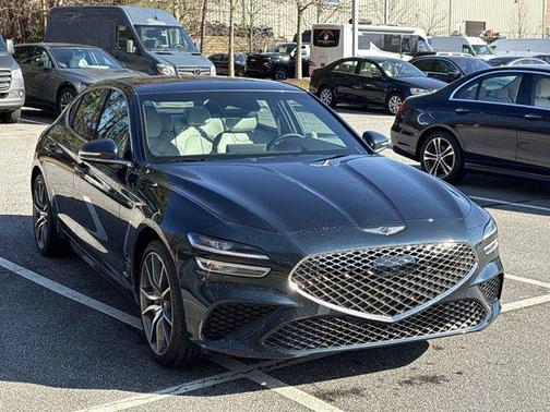 2025 Genesis G70 2.5T RWD