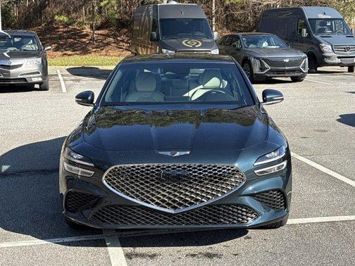 2025 Genesis G70 2.5T RWD