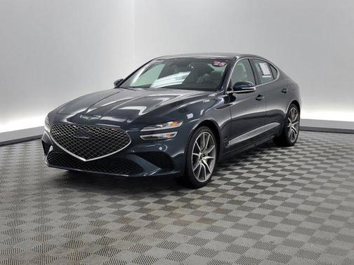 2025 Genesis G70 2.5T RWD