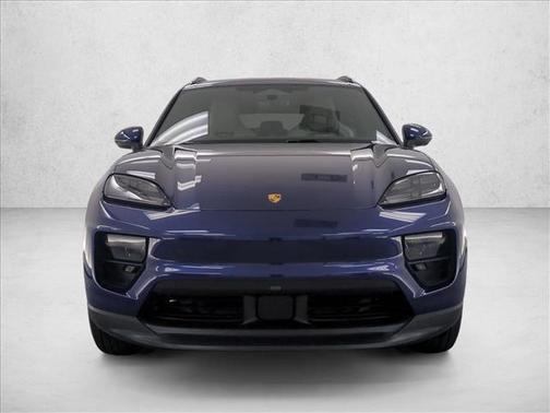Gentian Blue 2025 Porsche Macan Macan Electric 4