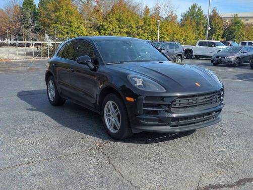 2021 Porsche Macan AWD