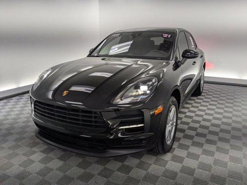 2021 Porsche Macan AWD