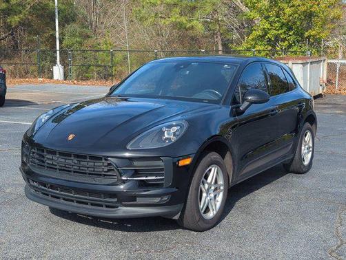 2021 Porsche Macan AWD