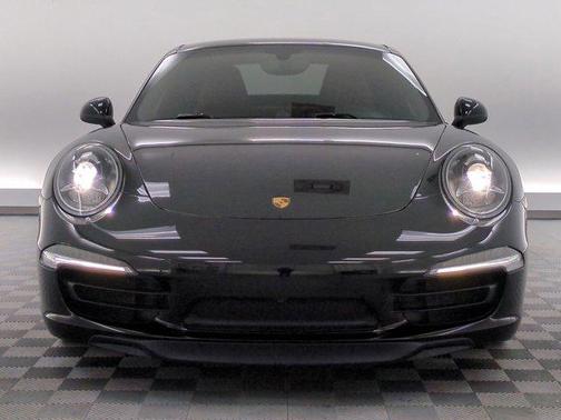 2015 Porsche 911 Carrera 4S