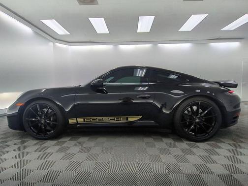Black 2020 Porsche 911 911 Carrera S