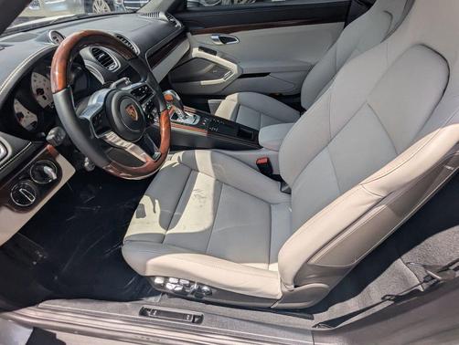 GT Silver Metallic 2024 Porsche 718 Cayman S