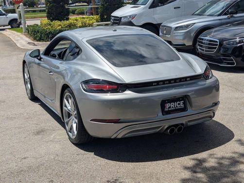 GT Silver Metallic 2024 Porsche 718 Cayman S