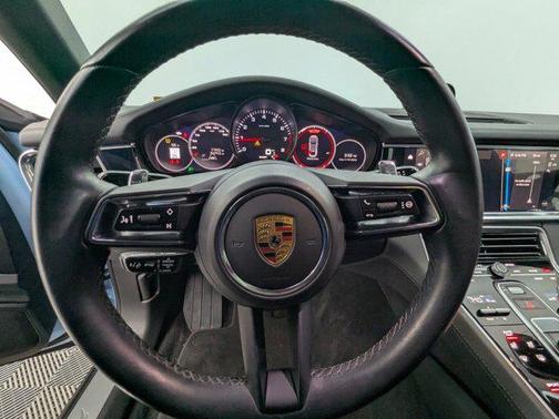 2023 Porsche Panamera RWD
