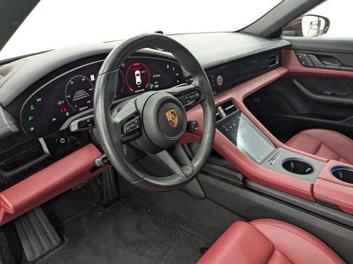 2022 Porsche Taycan 4