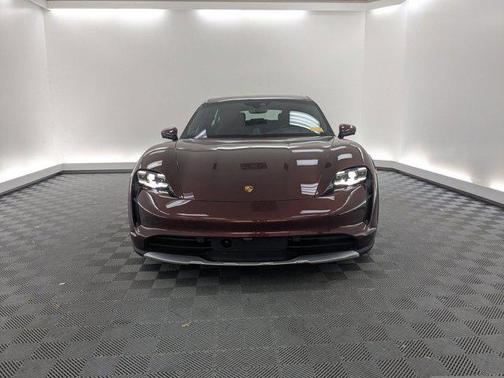 2022 Porsche Taycan 4