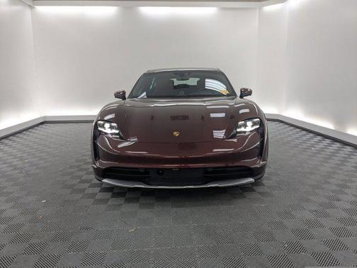 2022 Porsche Taycan 4