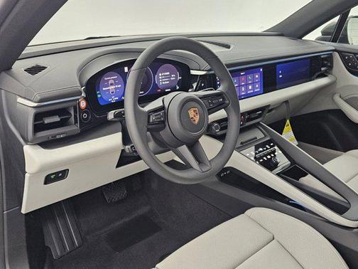 2025 Porsche Macan Electric