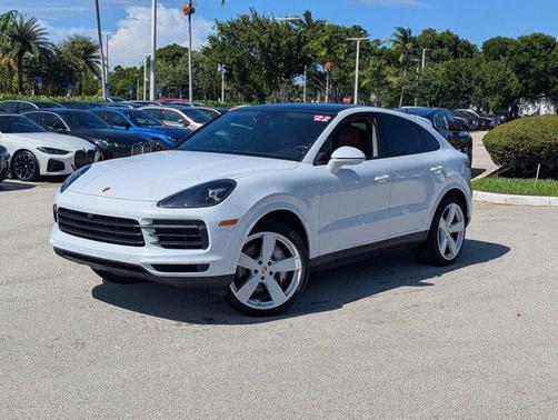 2022 Porsche Cayenne Cayenne