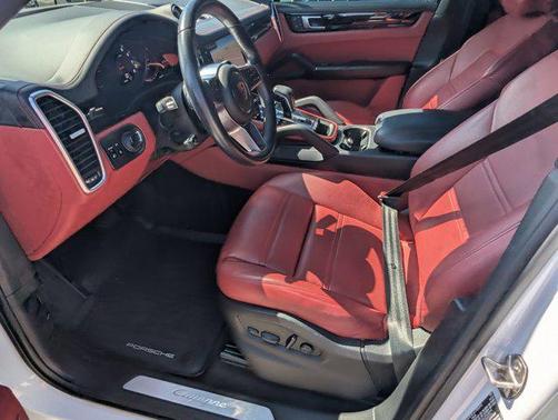 2022 Porsche Cayenne Coupe AWD