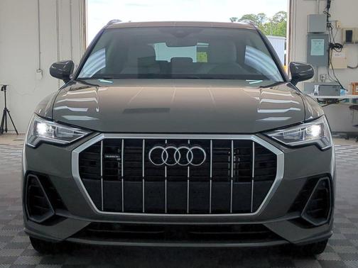 Chronos Gray Metallic 2024 Audi Q3 Premium 45 TFSI S line quattro Tiptronic