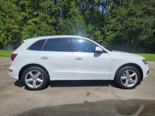 2017 Audi Q5 2.0T Premium Plus