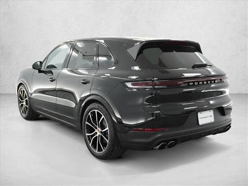 Chromite Black 2025 Porsche Cayenne Cayenne