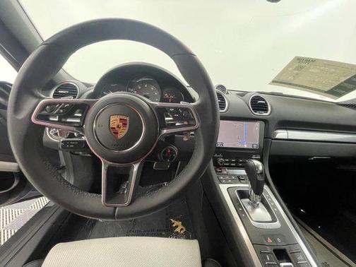 2024 Porsche 718 Boxster S