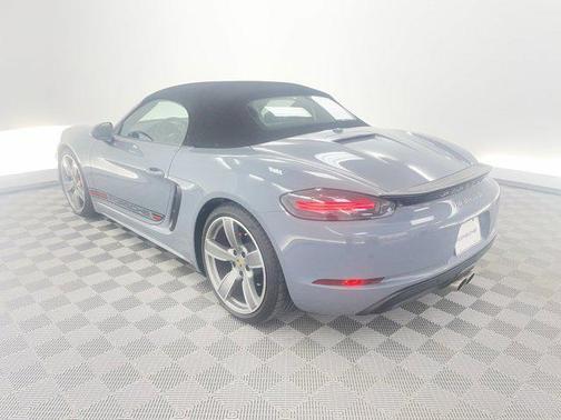 2024 Porsche 718 Boxster S