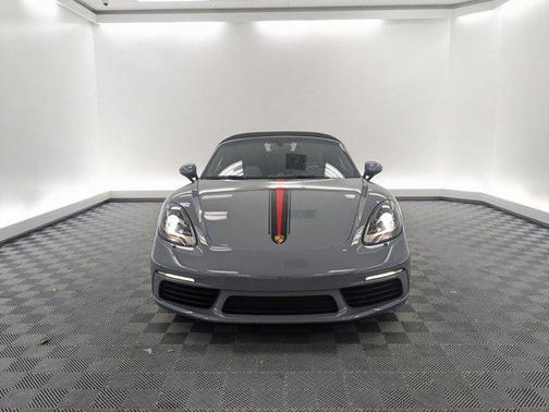 2024 Porsche 718 Boxster S