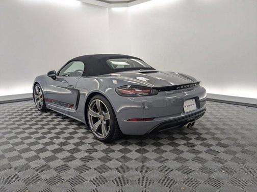 2024 Porsche 718 Boxster S