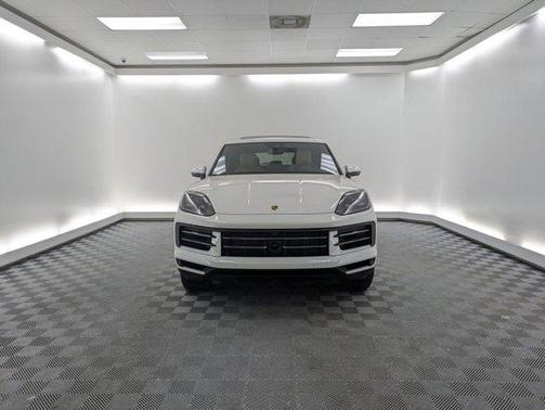 2025 Porsche Cayenne AWD