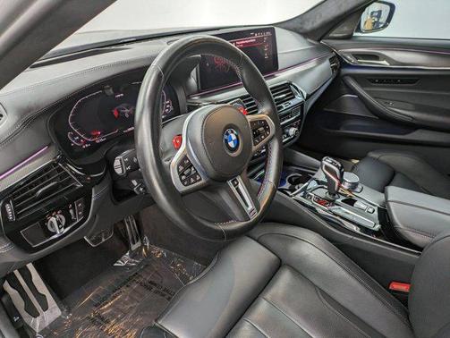 2022 BMW M5 Base