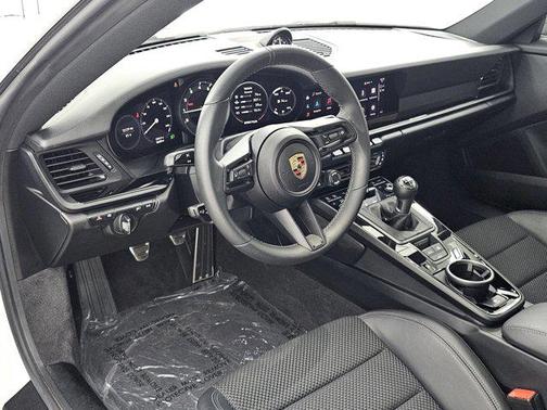 2023 Porsche 911 Carrera T