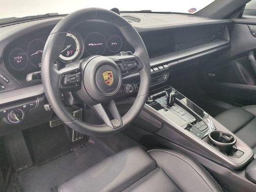 2024 Porsche 911 Carrera